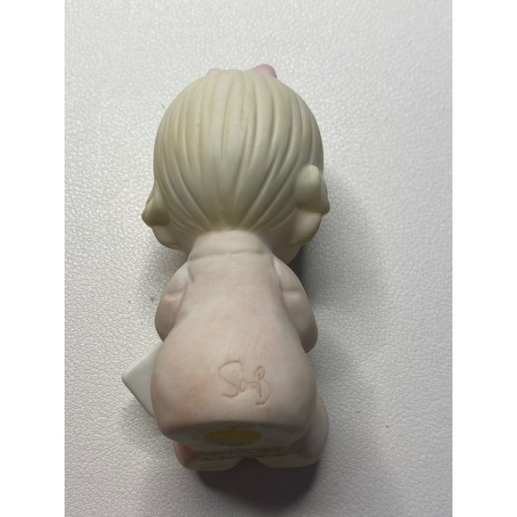 Precious Moments Baby's First Christmas Special 1985 Issue - Picture 4 of 6